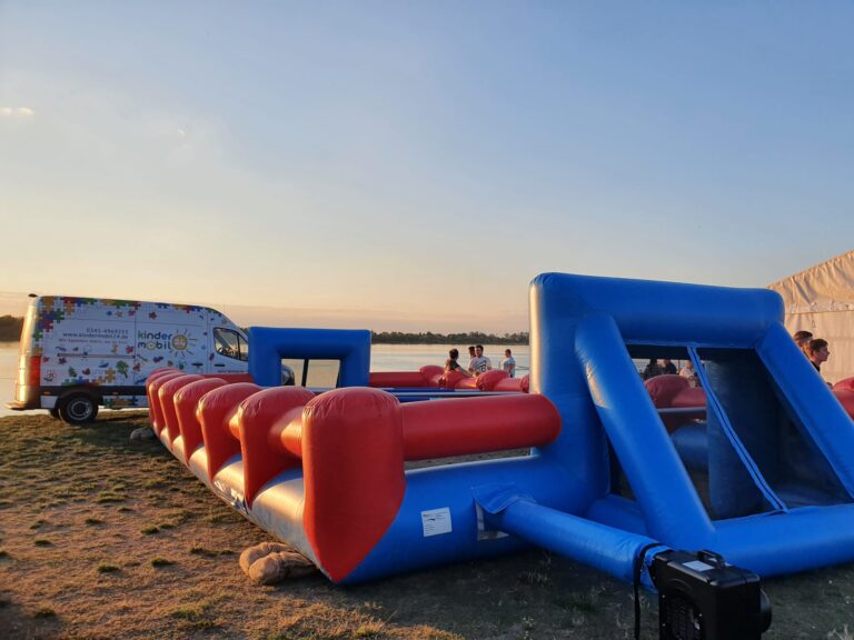 Menschenkicker XXL mieten von eventwerk. aufblasbarer Lebendkicker für Events aller Art/ Eventausstattung Leipzig Sachsen Deutschland
