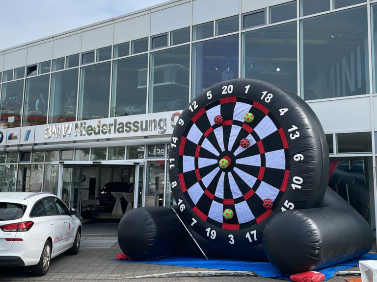 Fußball- Dart mieten für Großveranstaltungen und Outdoor Events von eventwerk.
