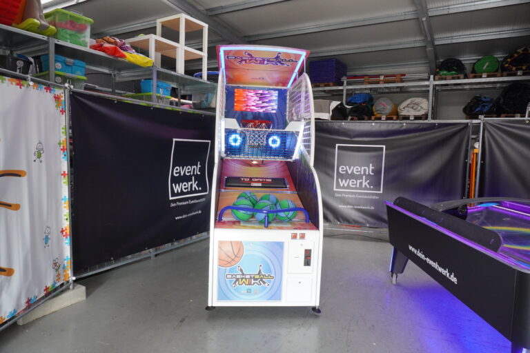 Basketballautomat von eventwerk. mieten – sportliches Eventmodul für Firmenfeiern, Events & Teambuilding mit Spaß und Wettbewerb für alle Gäste