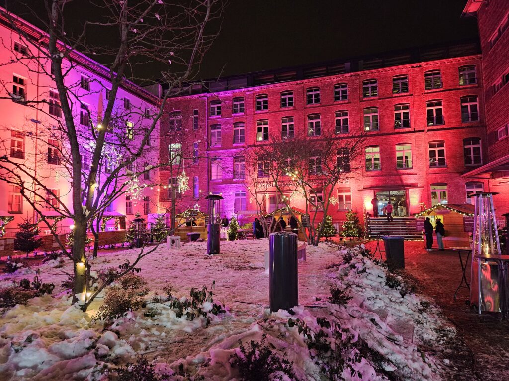 mobiler Weihnachtsmarkt mieten bei eventwerk.,Konsum Firmenfeier, perfekt für Firmenfeste und Großveranstaltungen