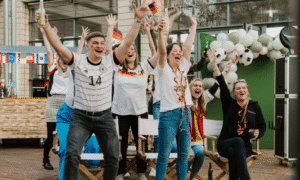 Fußballwelt mieten, Public Viewing mieten, Spaß, Teamwork, Action, Fußball Eventmodule by eventwerk.