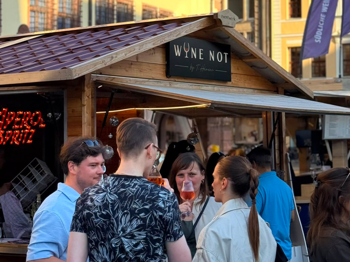 Weinfest Markthütte